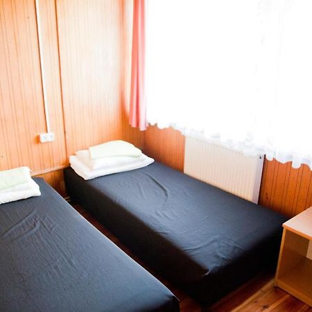 Camping Oaza Blonie Kornik Domki Standard - 3 Pokoje Exteriör bild