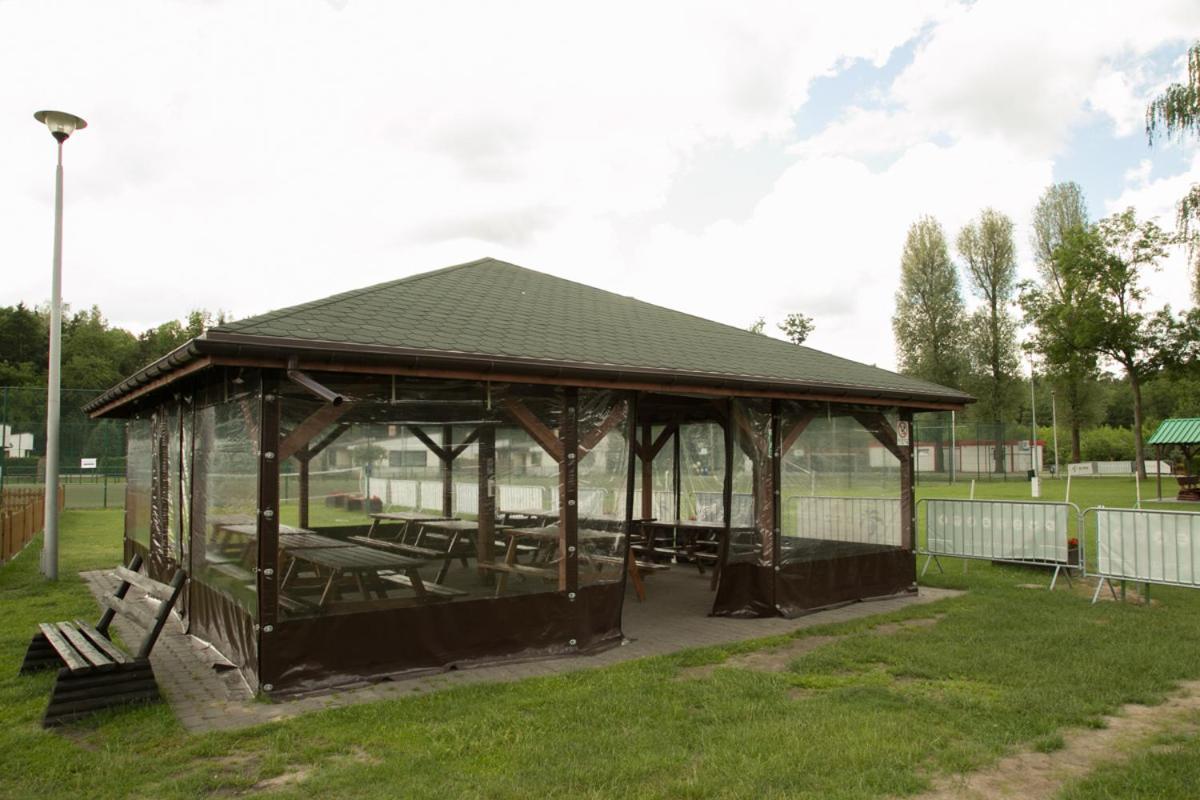 Camping Oaza Blonie Kornik Domki Standard - 3 Pokoje Exteriör bild