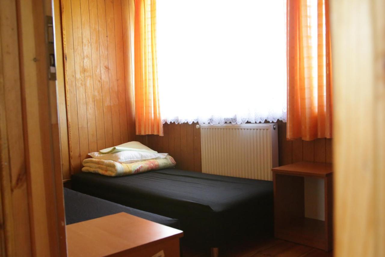 Camping Oaza Blonie Kornik Domki Standard - 3 Pokoje Exteriör bild